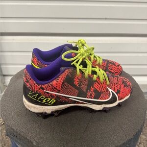 Nike Kids Vapor football cleats